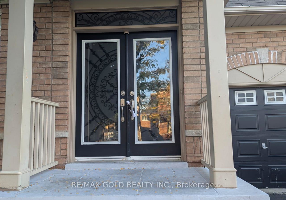 3-borneo-crescent-brampton-ontario-w12480726