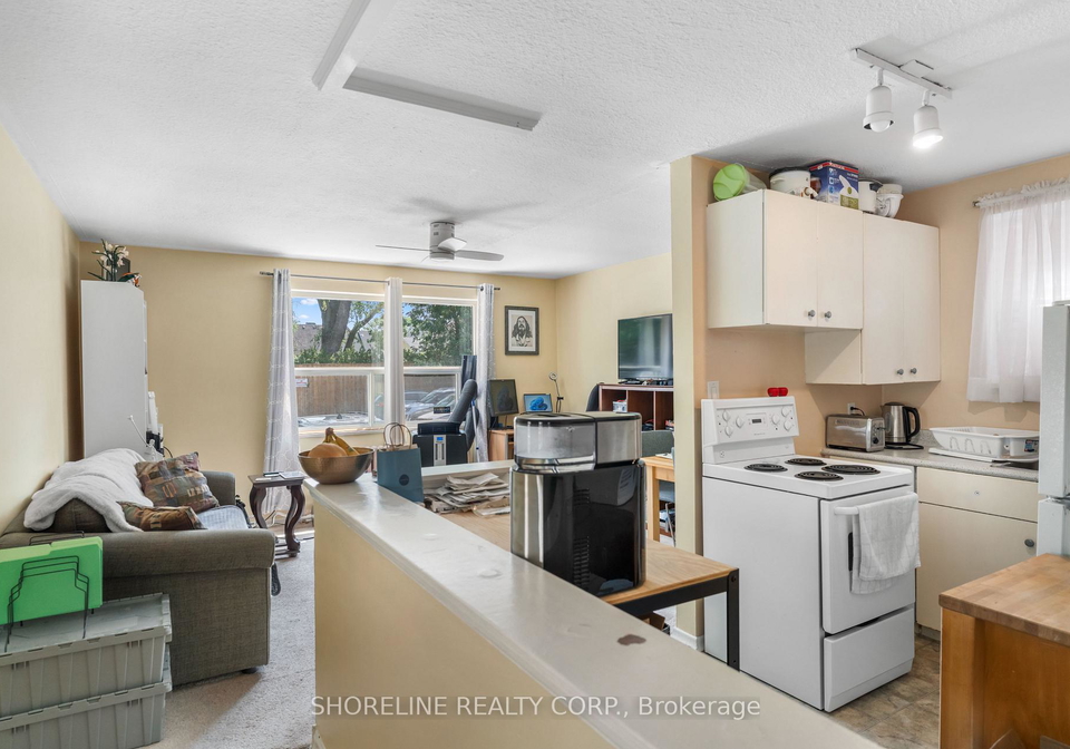 213-lakeshore-road-e-mississauga-ontario-w12480797