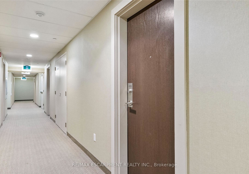 216-oak-park-boulevard-oakville-ontario-w12481146
