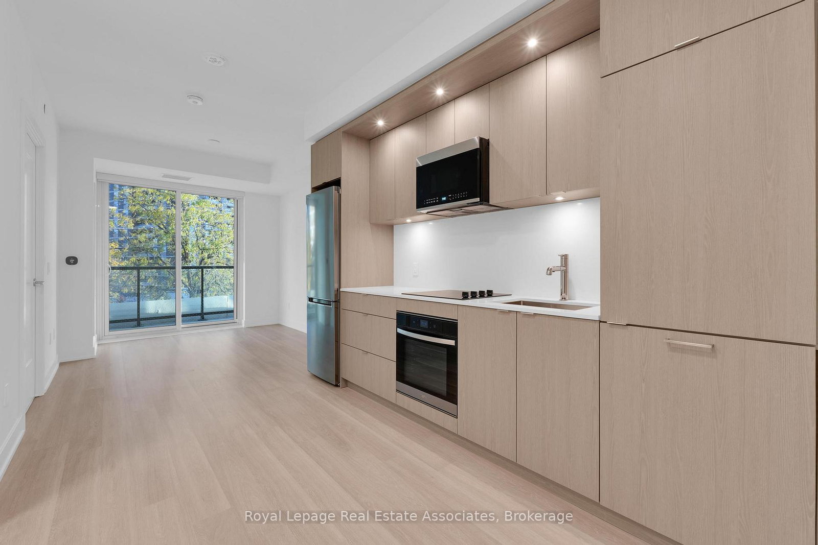 60-central-park-roadway-etobicoke-ontario-w12481167