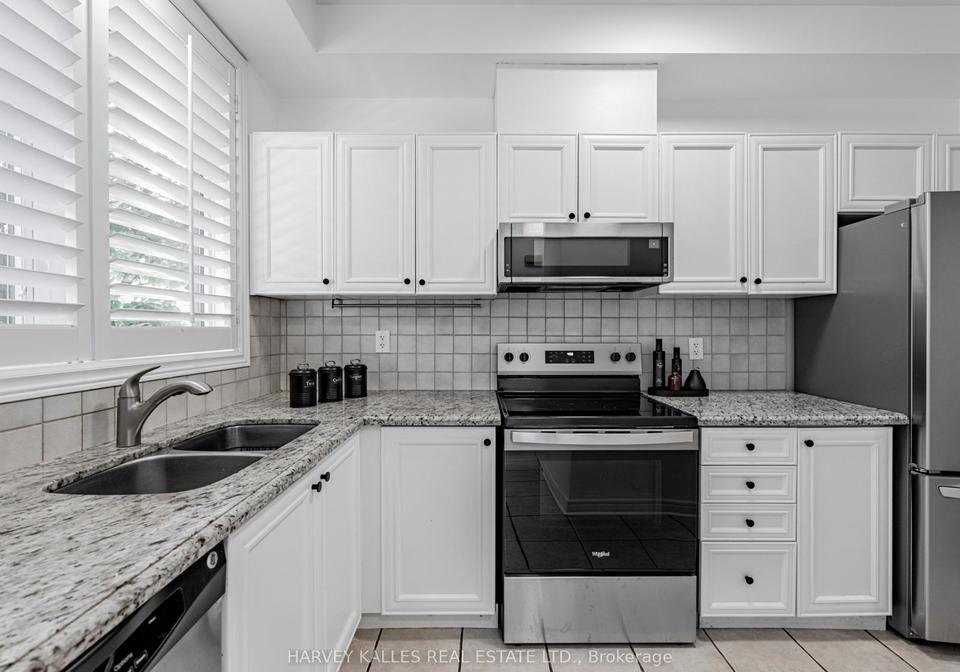 52-market-garden-mews-etobicoke-ontario-w12481246