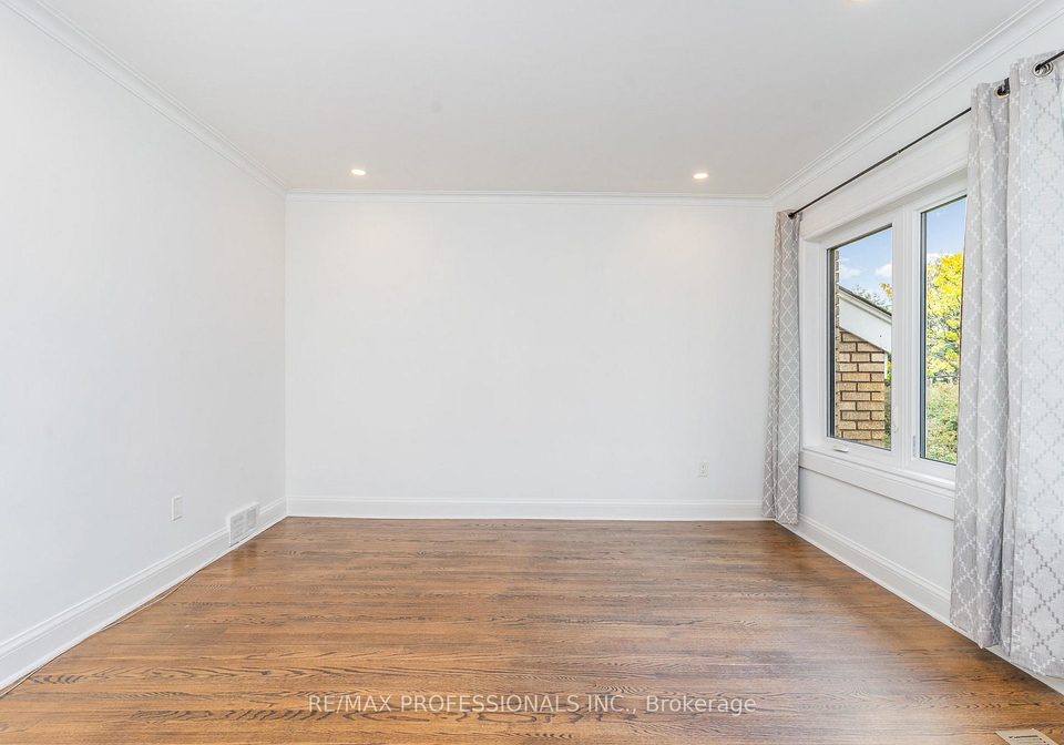 6-saralou-court-etobicoke-ontario-w12481451