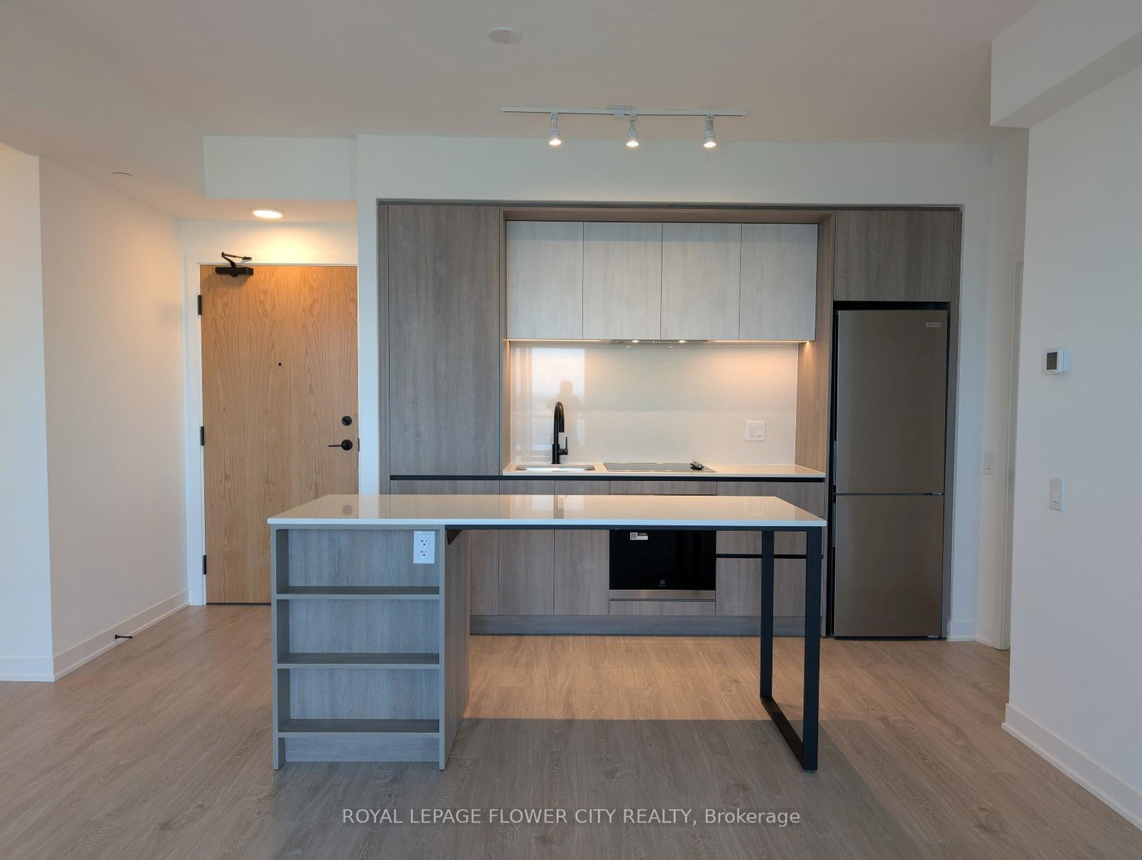2495-eglinton-avenue-w-mississauga-ontario-w12481468