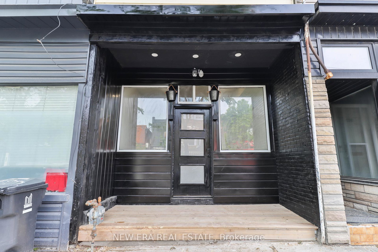 990-dovercourt-road-toronto-ontario-w12481543