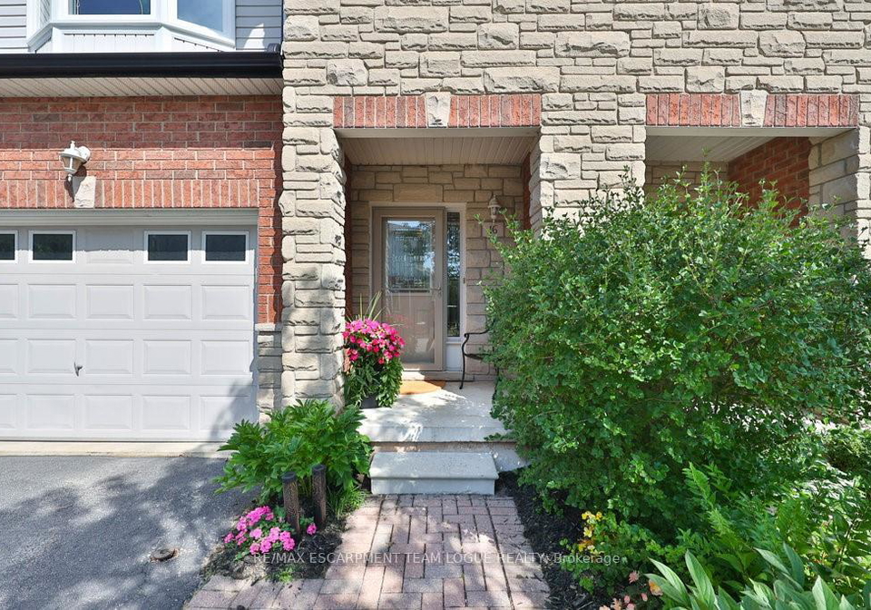 2229-walkers-line-burlington-ontario-w12481719
