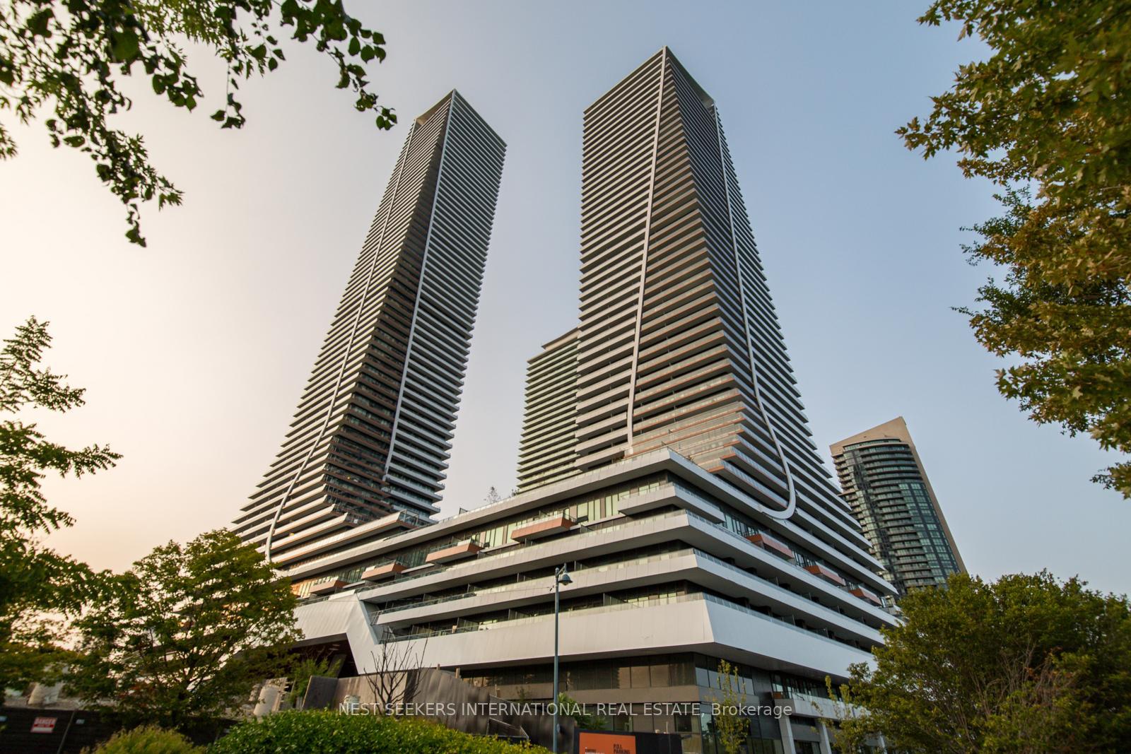 30-shore-breeze-drive-etobicoke-ontario-w12482098