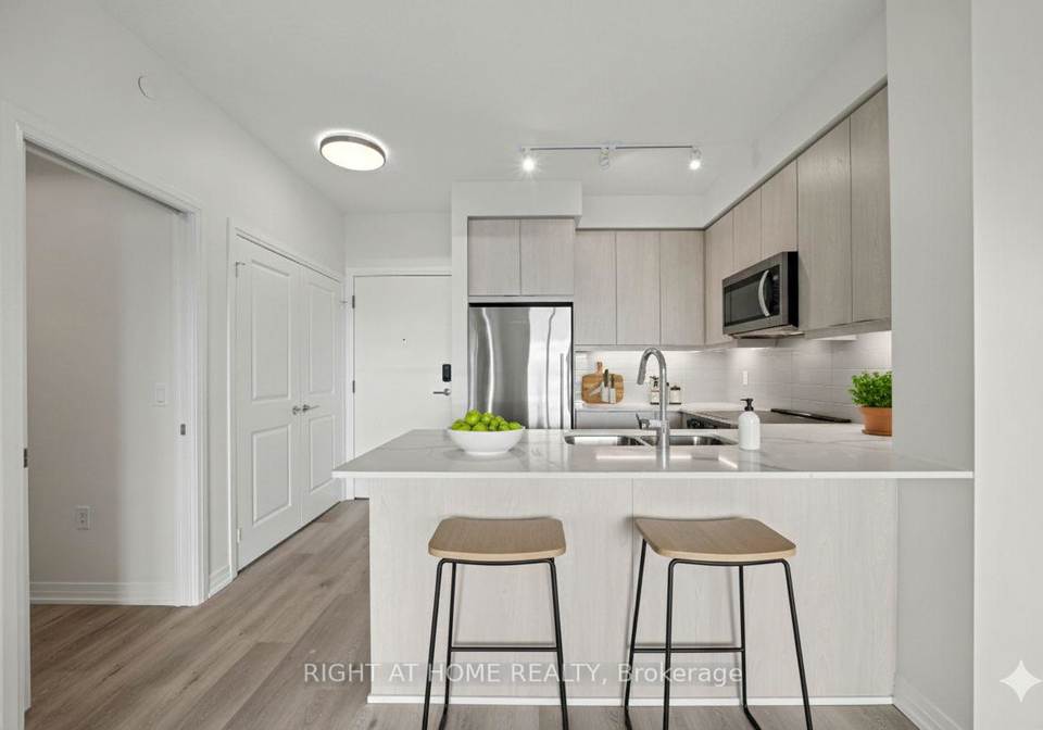 15-watergarden-drive-mississauga-ontario-w12482181