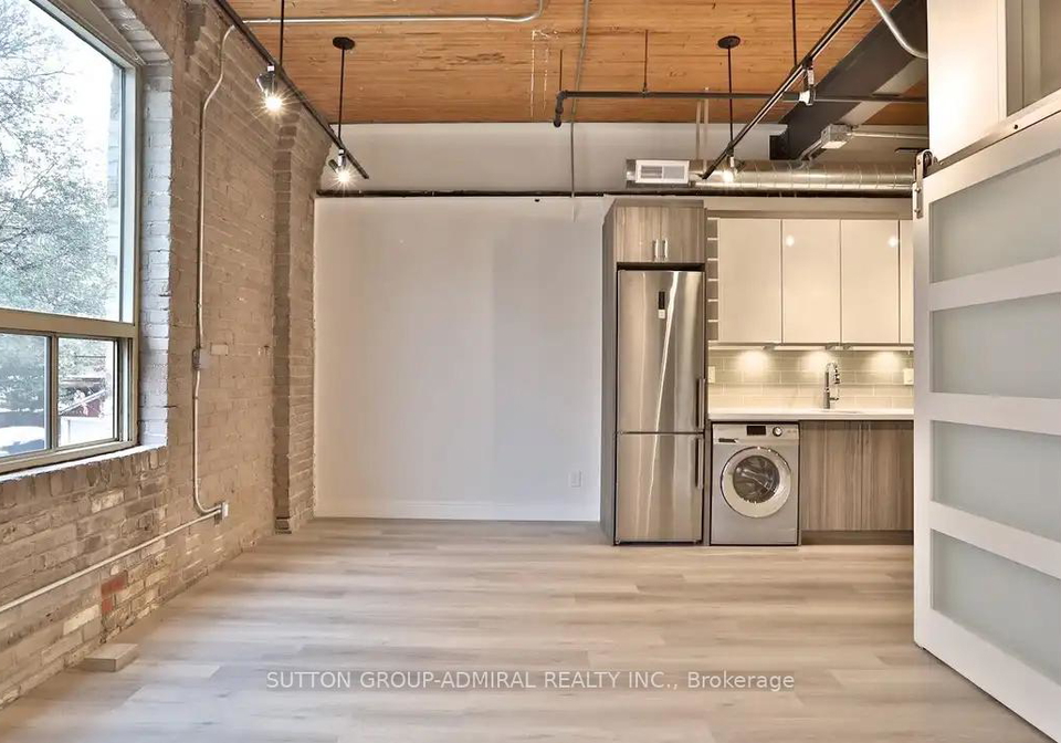 34-noble-street-toronto-ontario-w12482271