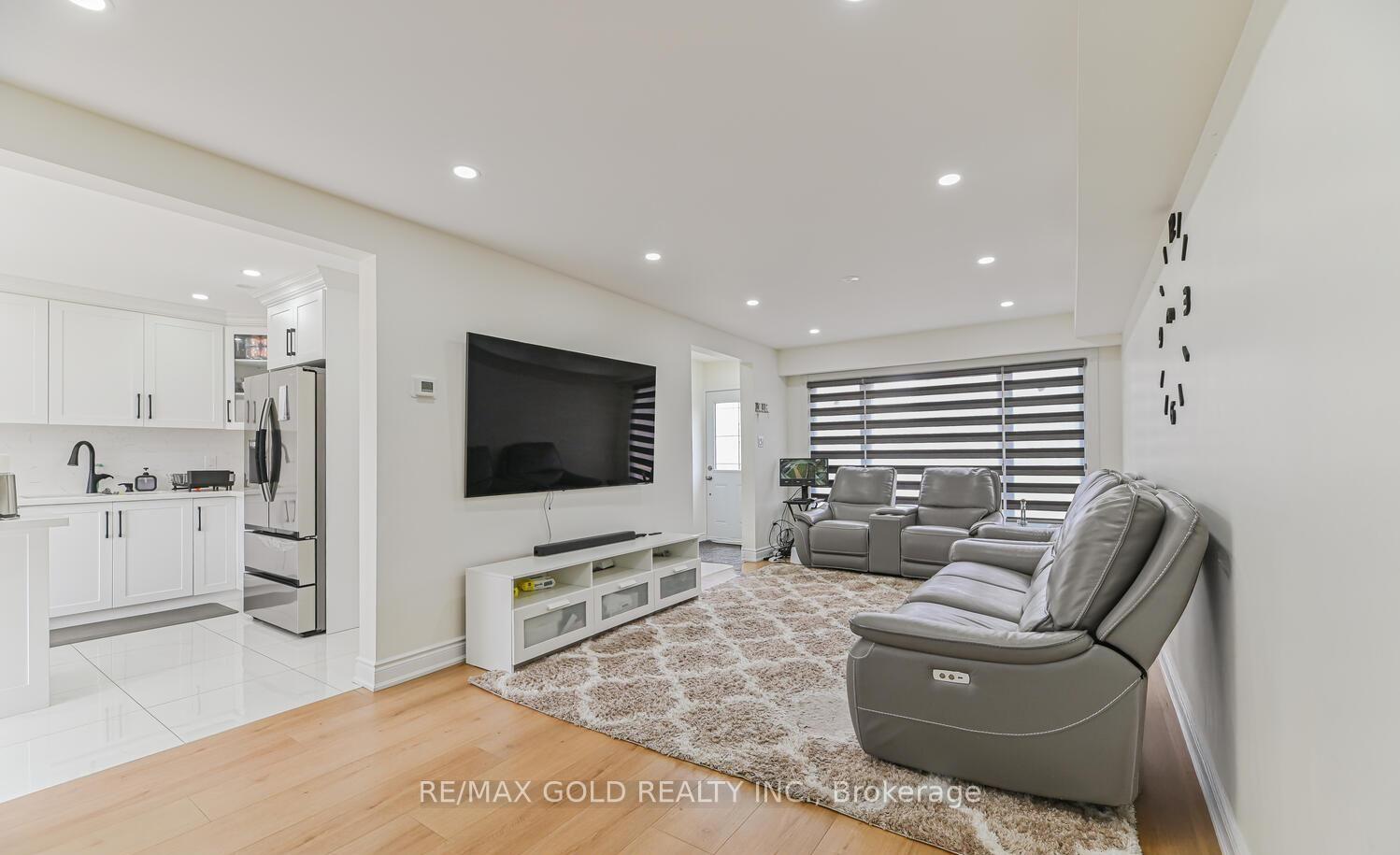 81-drake-boulevard-brampton-ontario-w12482409