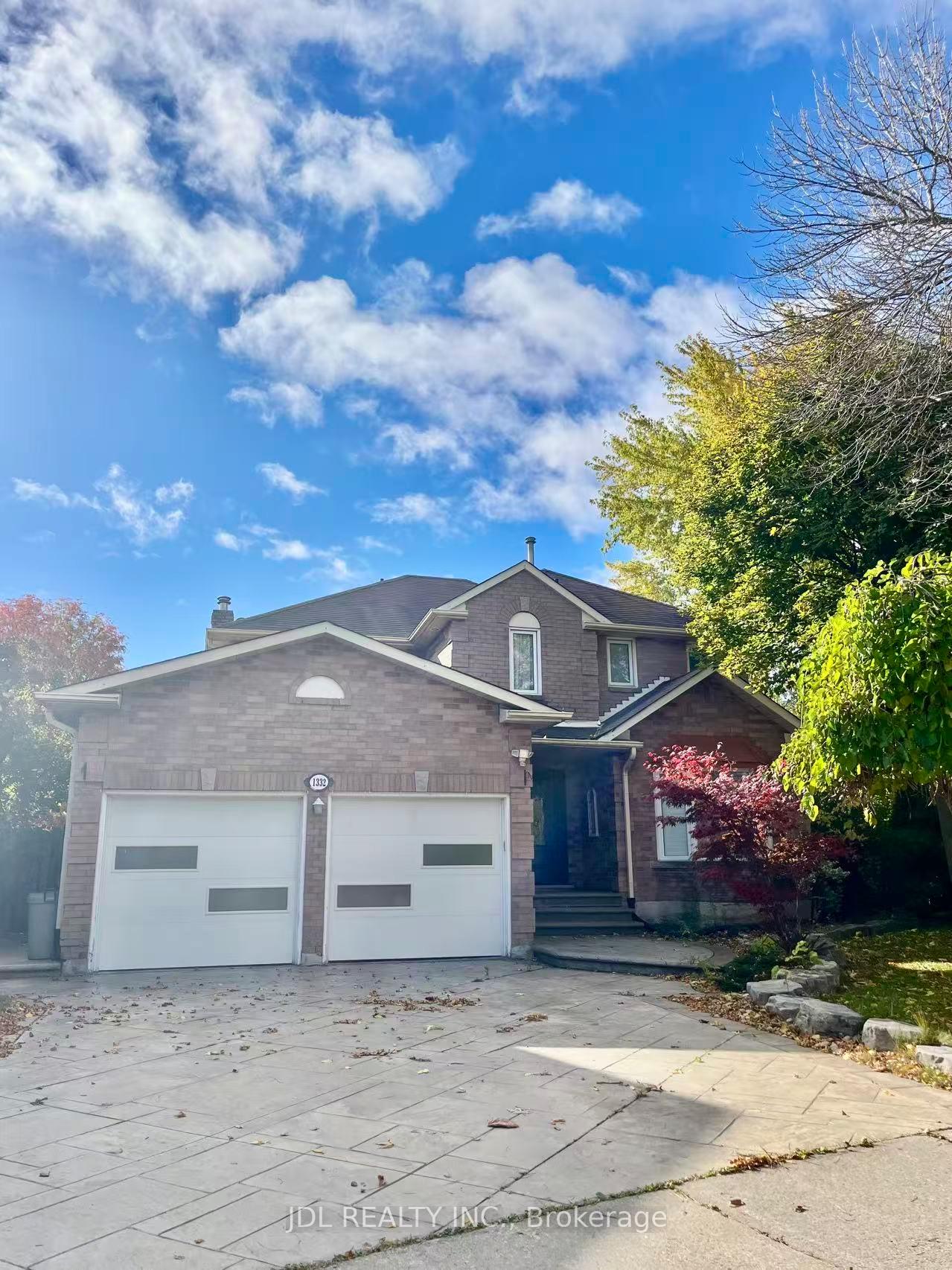 1332-eddie-shain-drive-oakville-ontario-w12482618