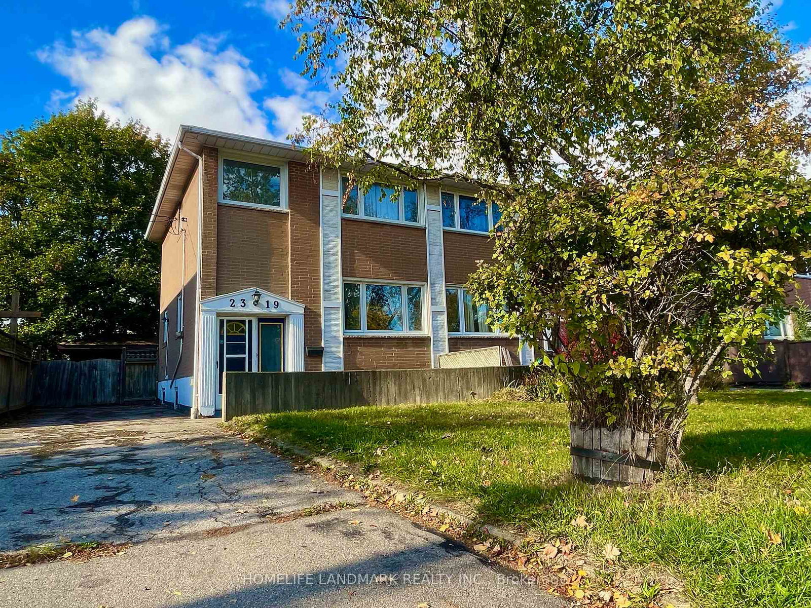 2319-barclay-road-burlington-ontario-w12482619