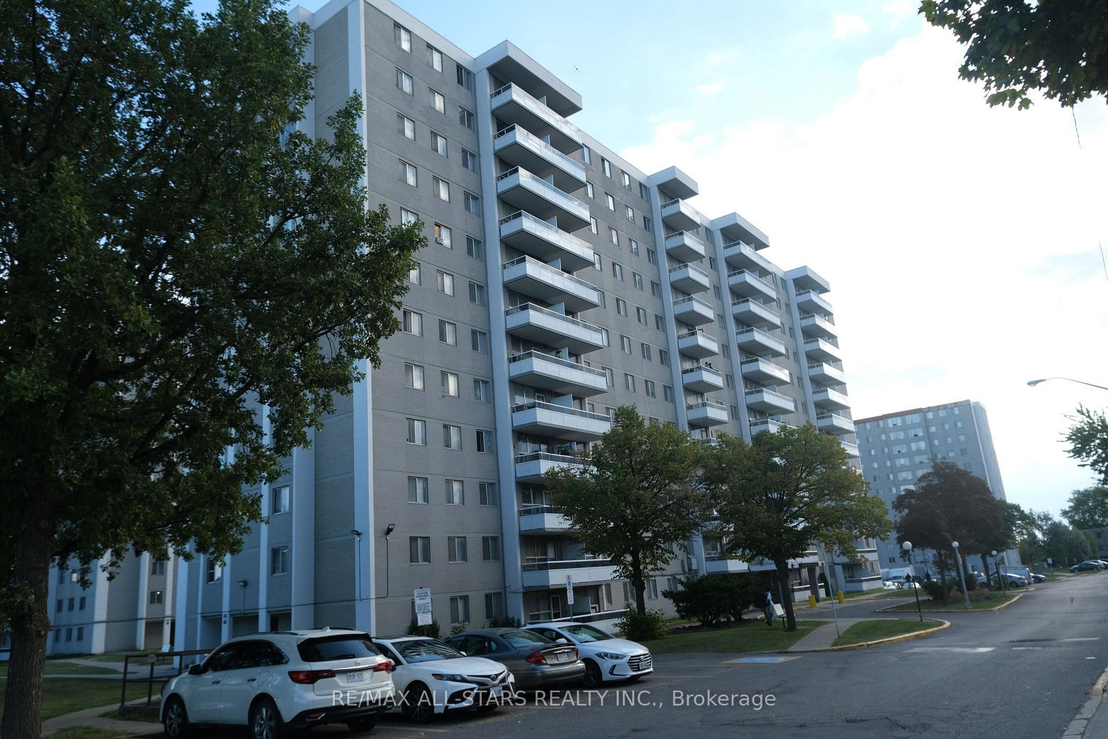 200-lotherton-pathway-north-york-ontario-w12482679