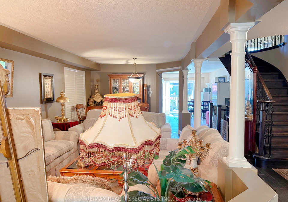 4309-goldenrod-crescent-mississauga-ontario-w12482681