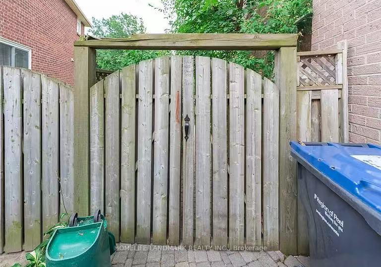 716-savoy-crescent-mississauga-ontario-w12482705