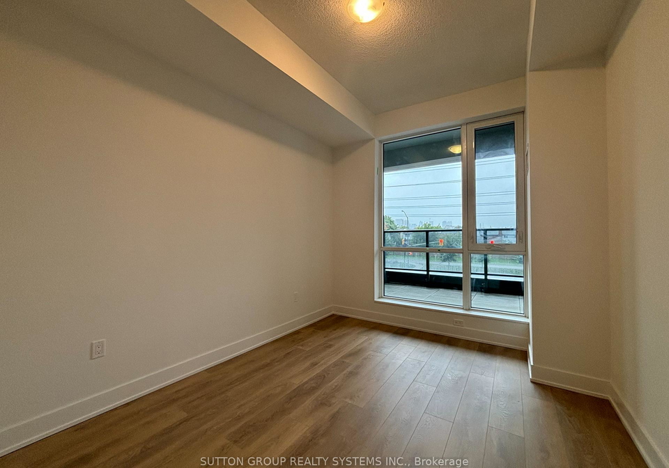 204-burnhamthorpe-road-e-mississauga-ontario-w12482809
