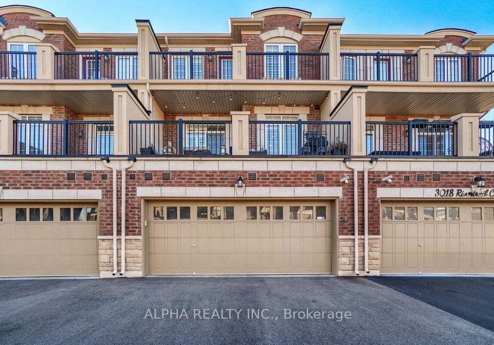 3016-rivertrail-common-oakville-ontario-w12482823