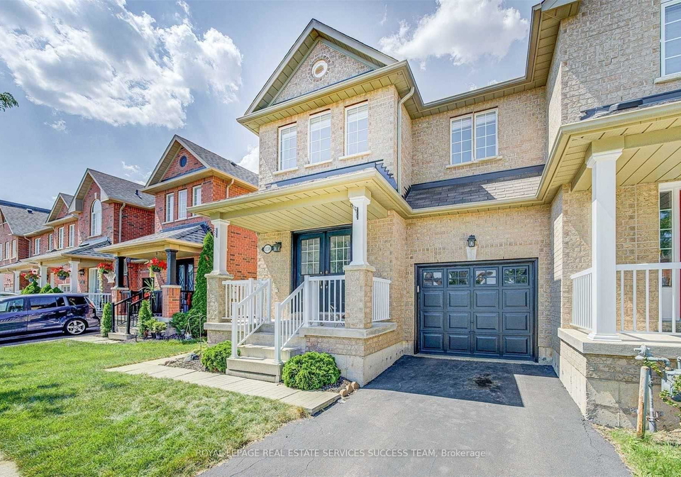 1138-bonin-crescent-milton-ontario-w12483133
