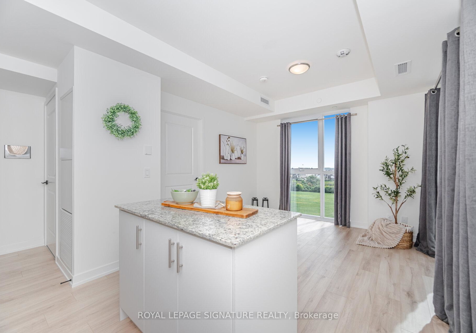 335-wheat-boom-drive-oakville-ontario-w12483145