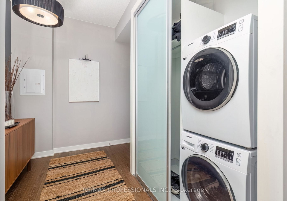 88-park-lawn-road-etobicoke-ontario-w12483180
