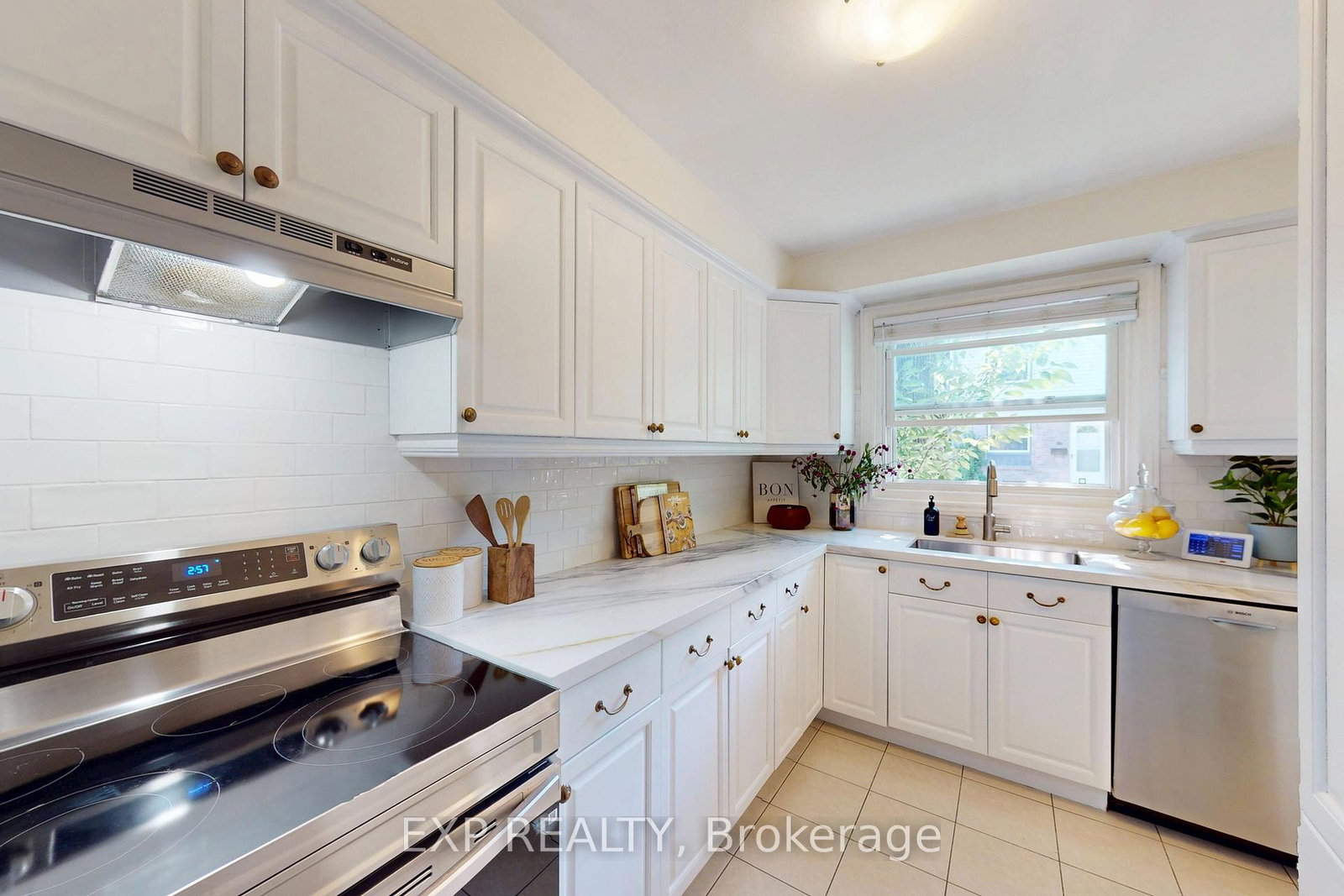 6699-falconer-drive-mississauga-ontario-w12483210