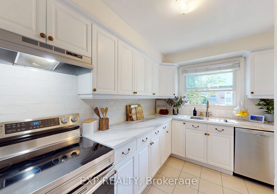 6699-falconer-drive-mississauga-ontario-w12483210