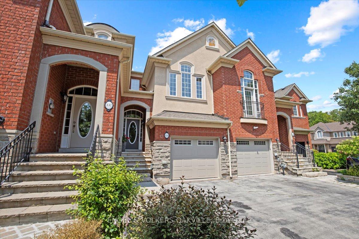 135-tawny-crescent-oakville-ontario-w12483238