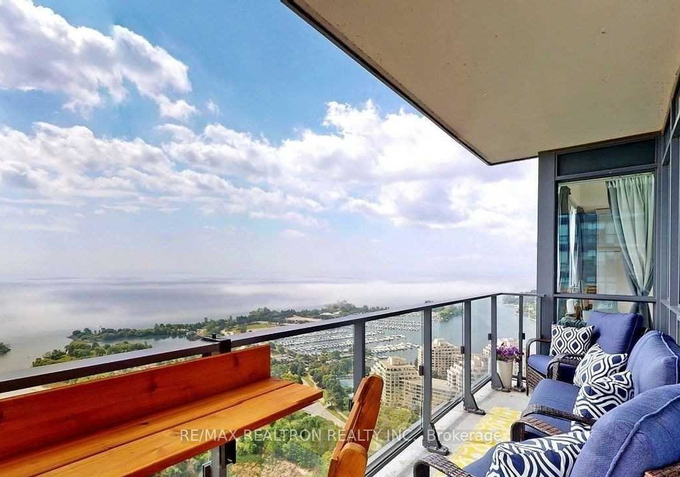 2212-lake-shore-boulevard-w-etobicoke-ontario-w12483503