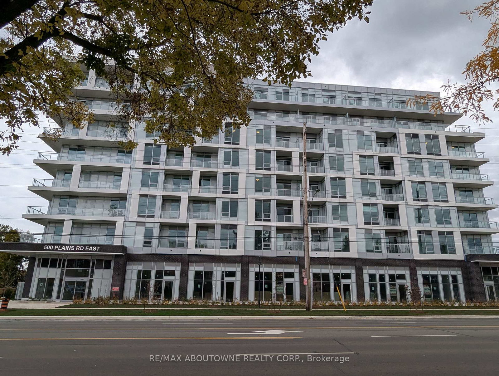 500-plains-road-e-burlington-ontario-w12483512