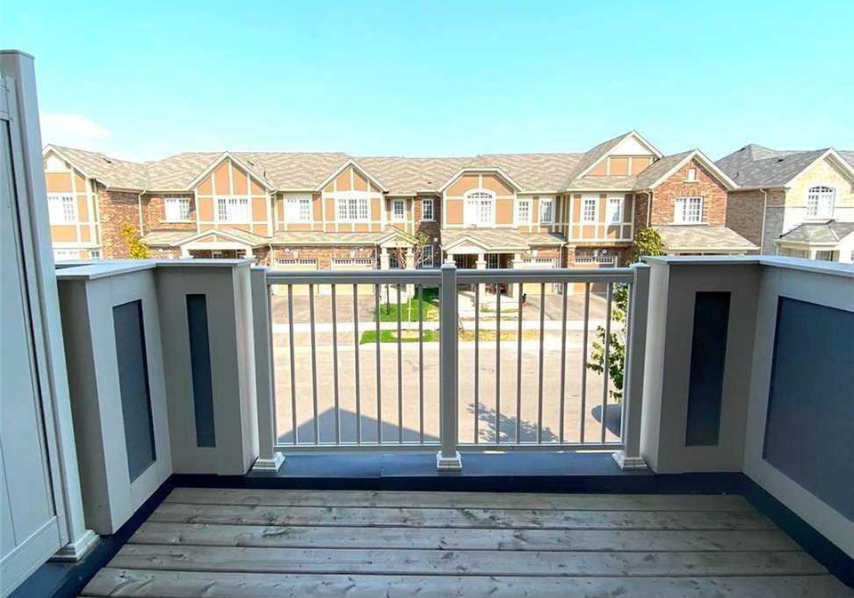 649-laking-terrace-milton-ontario-w12483544