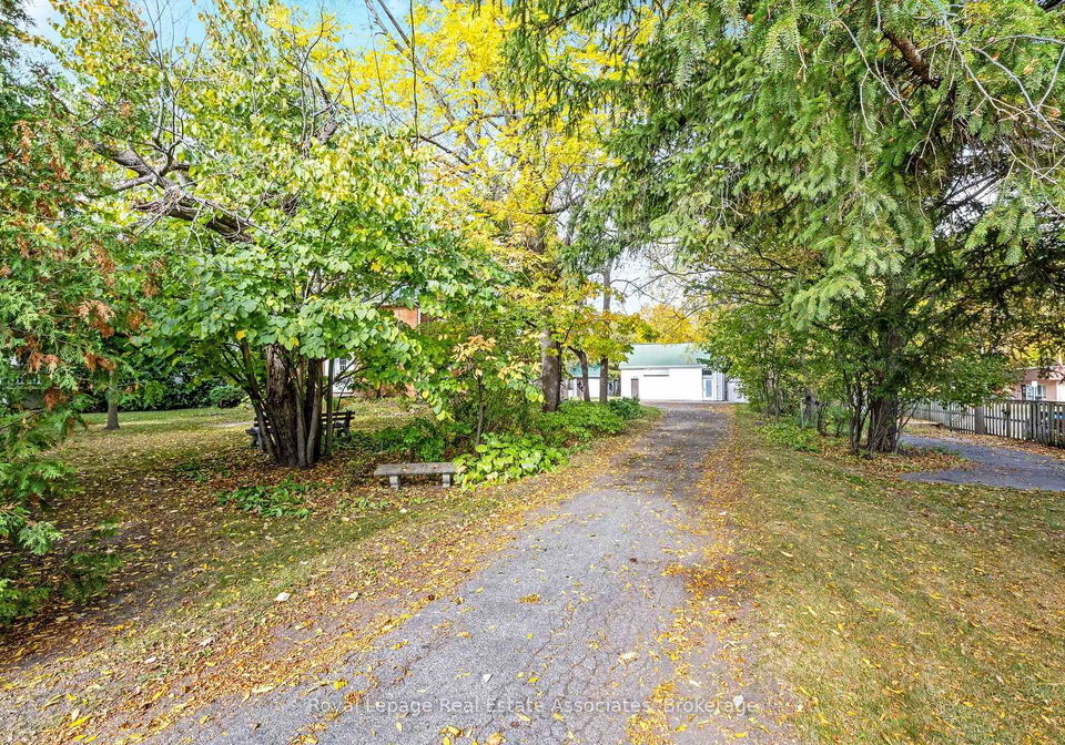 85-and-0-guelph-street-halton-hills-ontario-w12483569