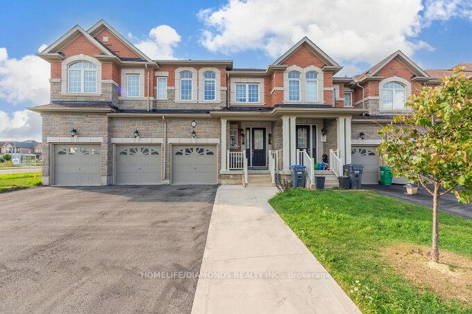 4-foliage-drive-brampton-ontario-w12483721