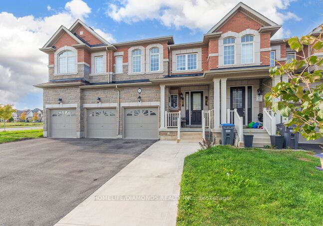 4-foliage-drive-brampton-ontario-w12483721