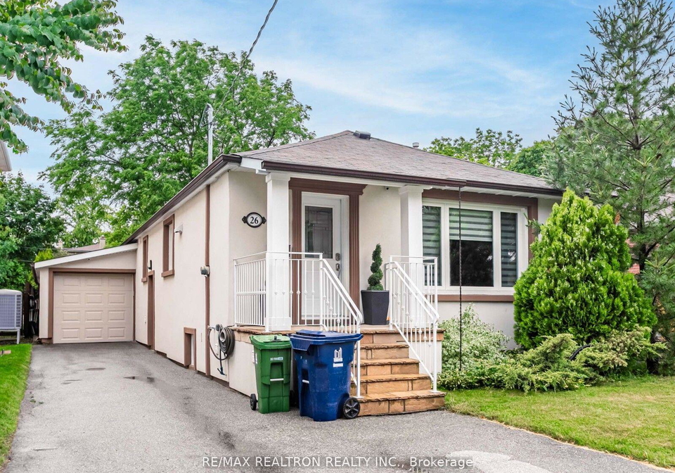 26-charleston-road-etobicoke-ontario-w12483834