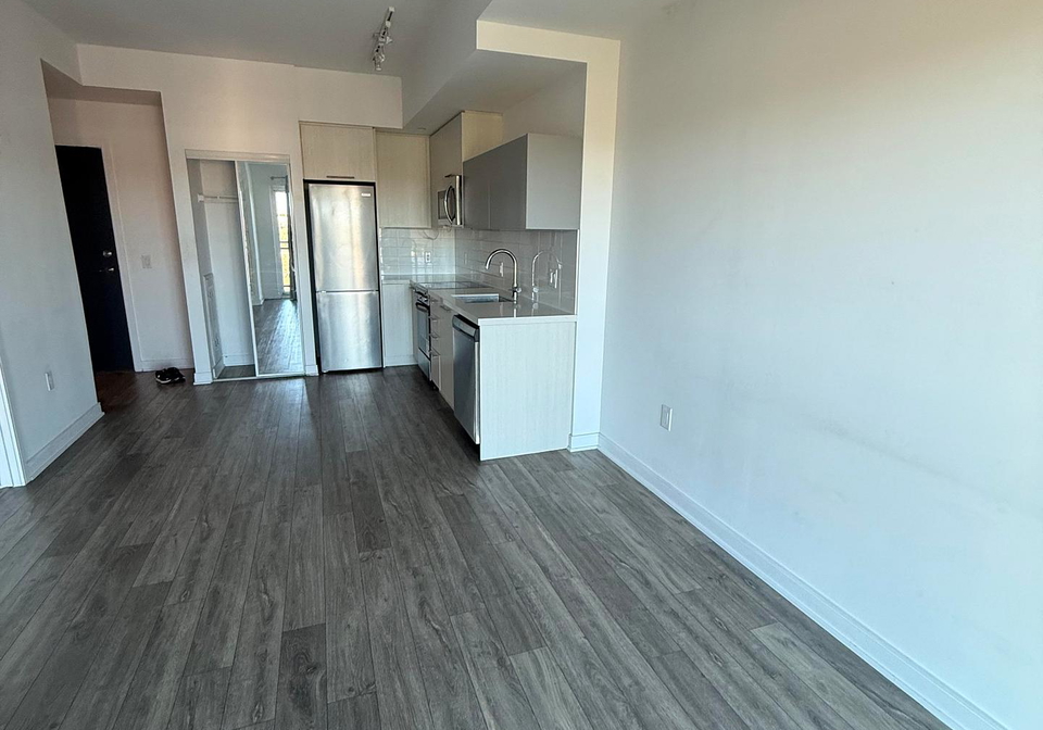 25-neighbourhood-lane-etobicoke-ontario-w12483857