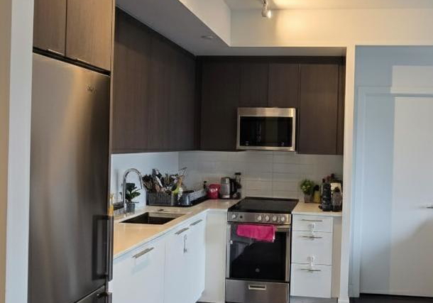 215-veterans-drive-brampton-ontario-w12483944