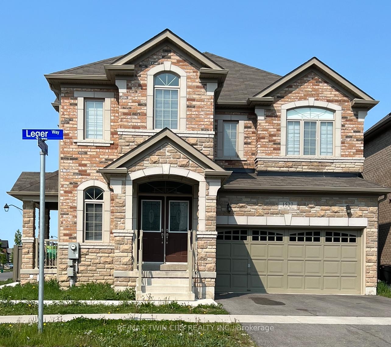 1527-leger-way-milton-ontario-w12484051