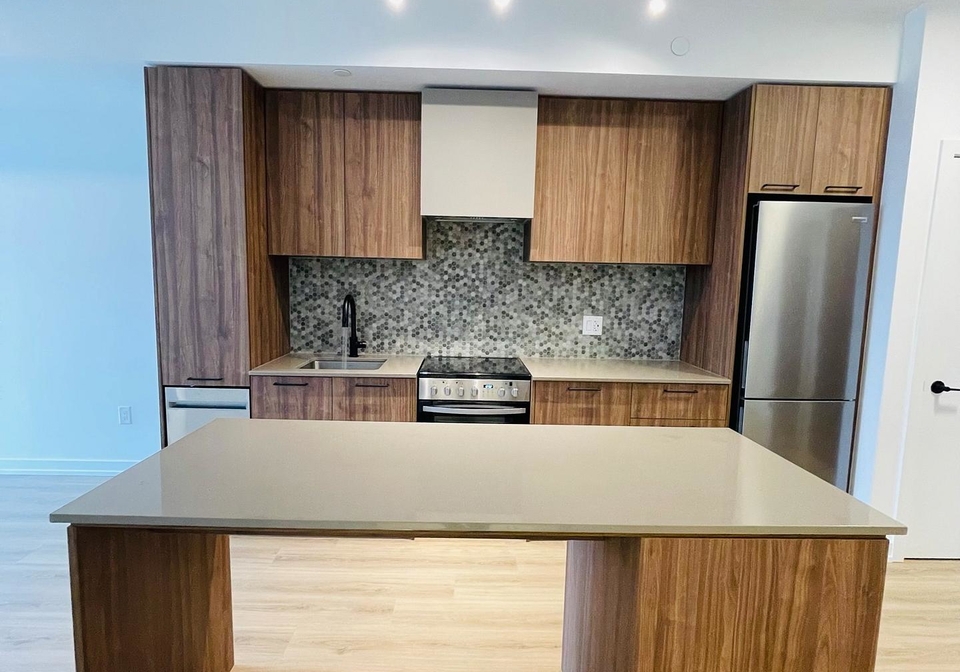 10-lagerfeld-drive-brampton-ontario-w12484052