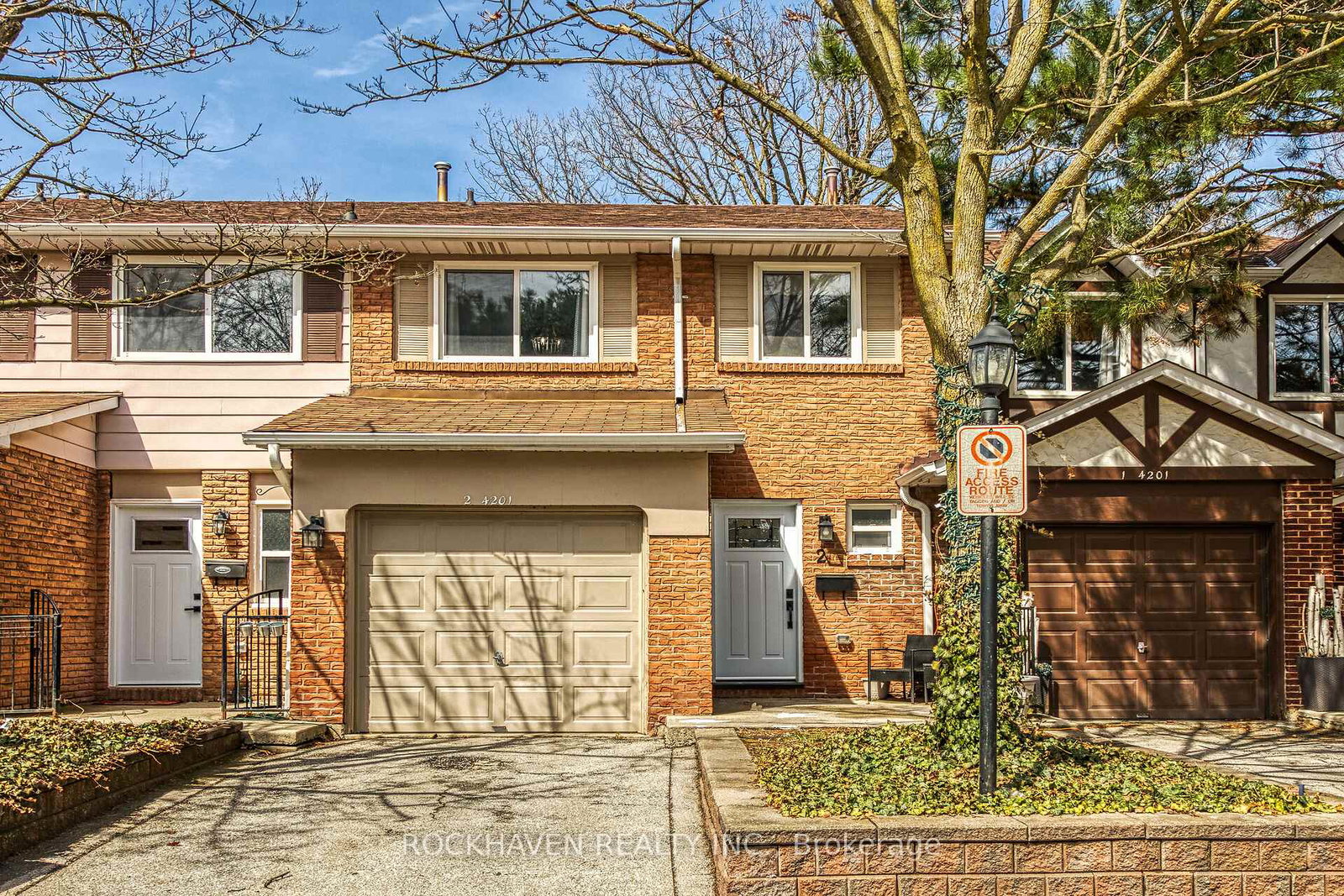 4201-longmoor-drive-burlington-ontario-w12484084