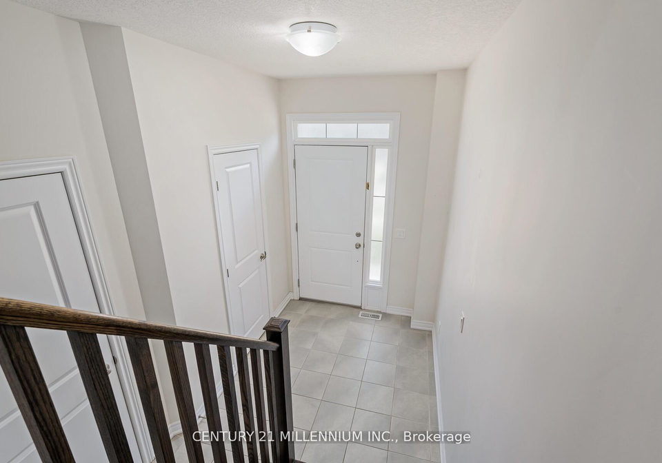2368-natasha-circle-oakville-ontario-w12484290