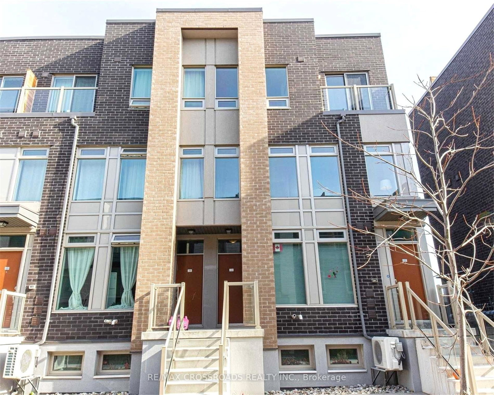 19-applewood-lane-etobicoke-ontario-w12484321