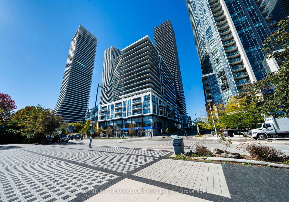 70-annie-craig-drive-etobicoke-ontario-w12484374