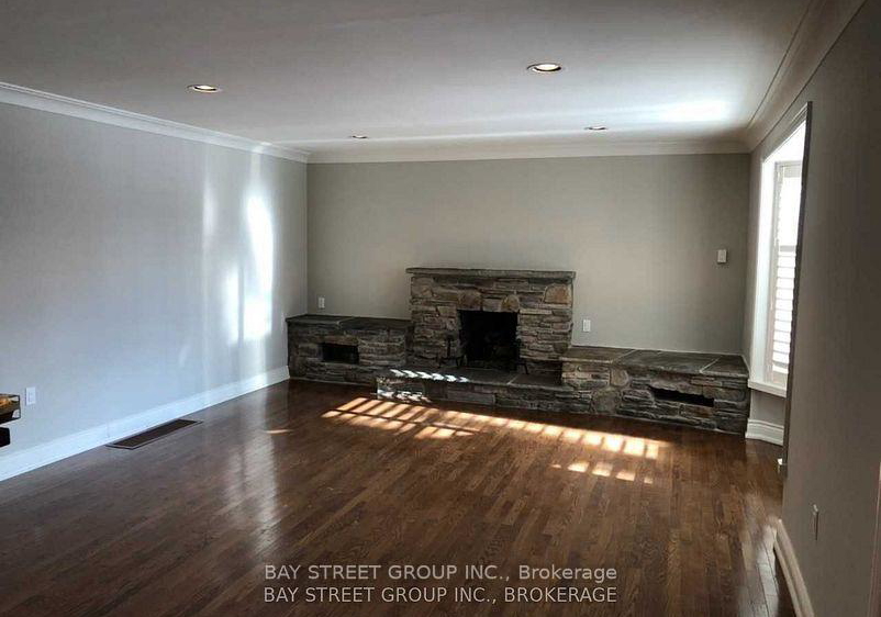 1523-duncan-road-oakville-ontario-w12484774