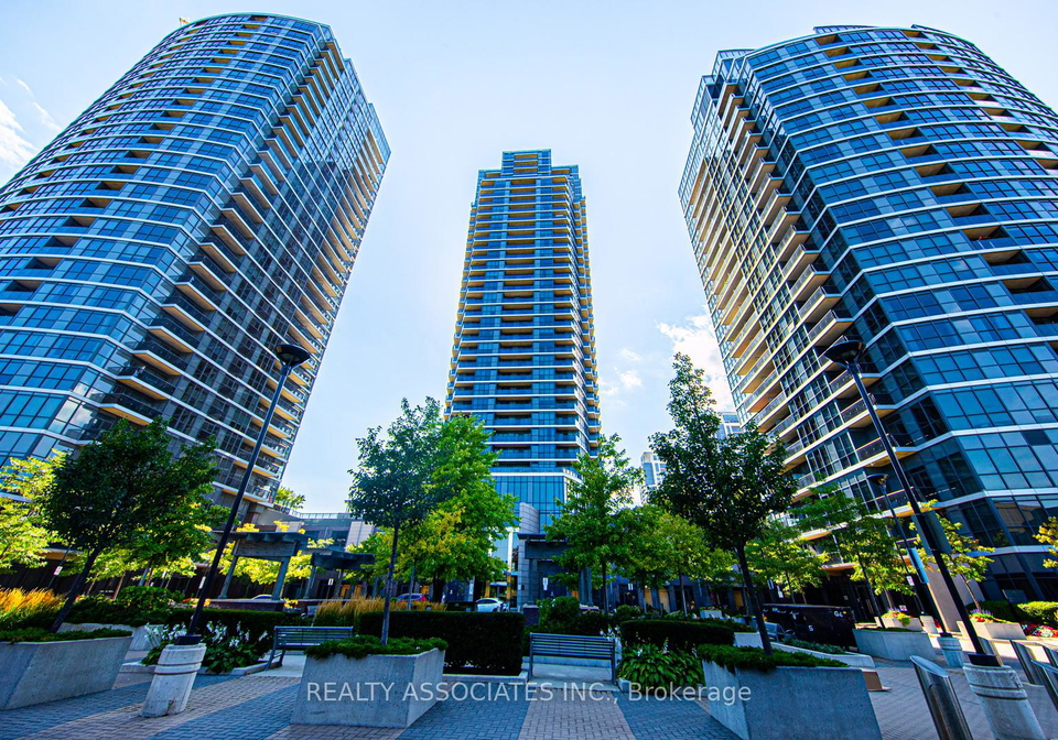 5-valhalla-inn-road-etobicoke-ontario-w12484872
