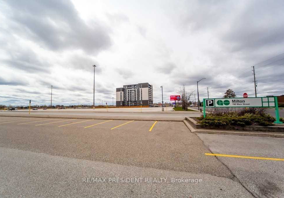 716-main-street-e-milton-ontario-w12484950