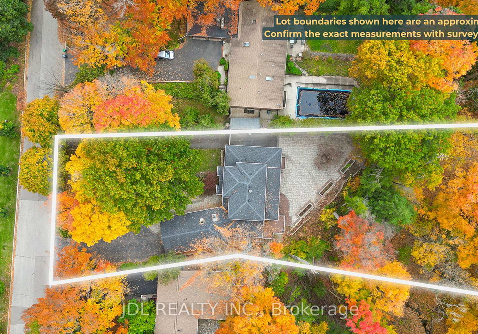 1859-lincoln-green-close-mississauga-ontario-w12485007