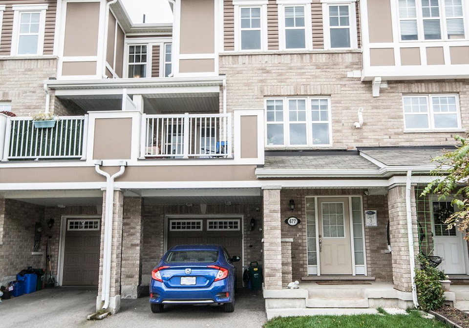 677-laking-terrace-milton-ontario-w12485073