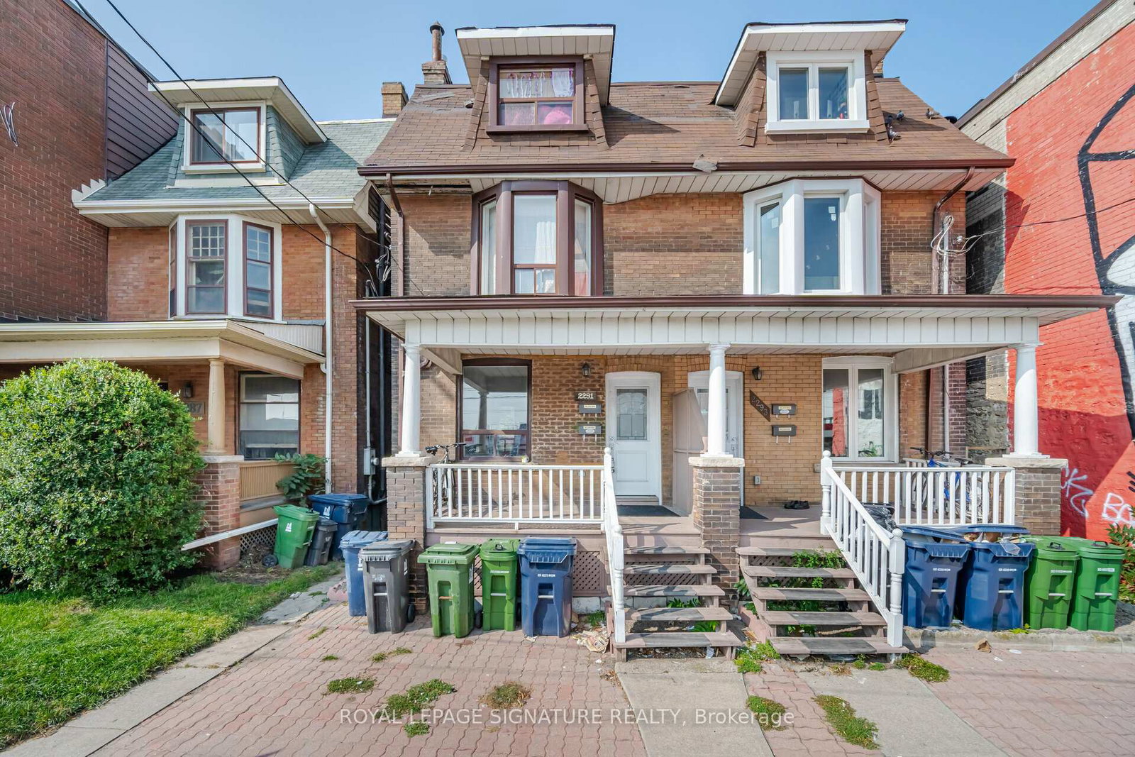 229dundas-street-w-toronto-ontario-w12485174