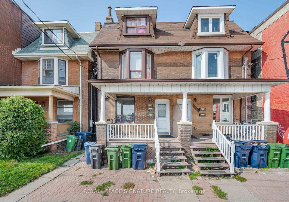 229dundas-street-w-toronto-ontario-w12485174