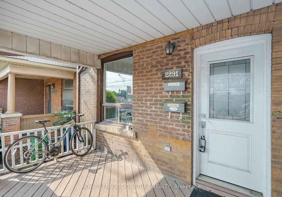 229dundas-street-w-toronto-ontario-w12485174