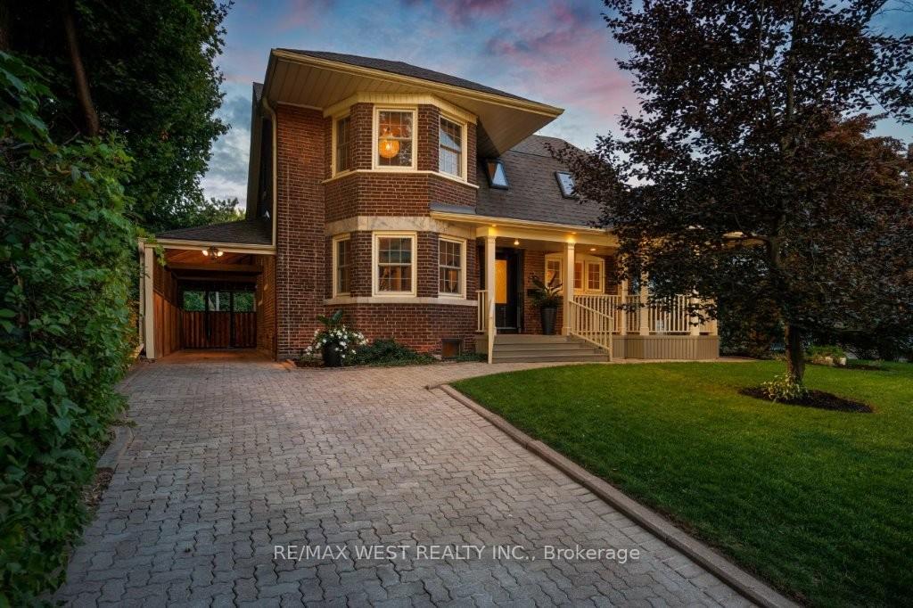 207-ellis-avenue-toronto-ontario-w12485337